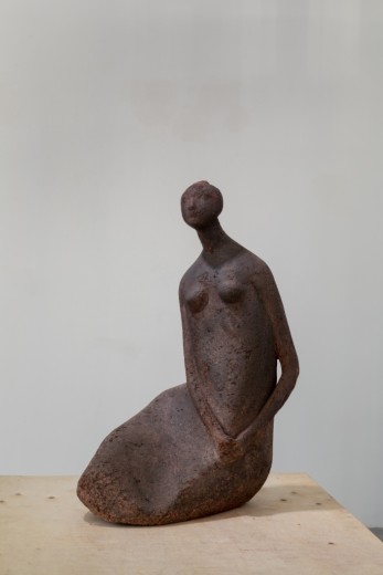 Kneeling, 1958, artificial stone, h. 71 cm